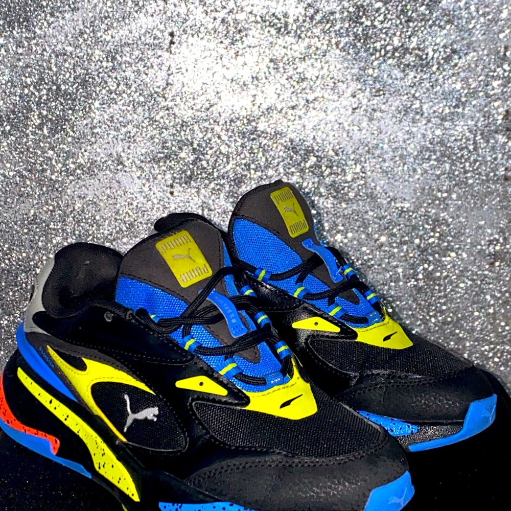 Puma R System Shoes